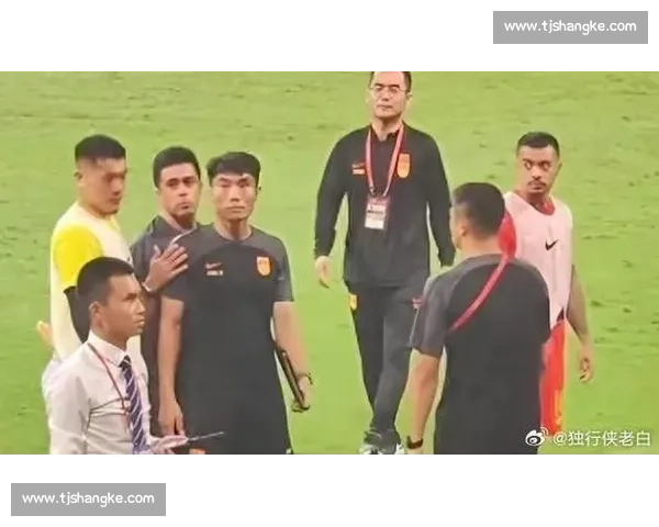 津媒:伊万旧部回归暗藏新动向 教练组用人凸显熟面孔偏好 津媒:伊万旧部回归暗藏新动向 教练组用人凸显熟面孔偏好