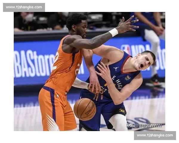 艾顿:我是防守基石,击碎 “顿宝” 标签 艾顿:我是防守基石,击碎 “顿宝” 标签